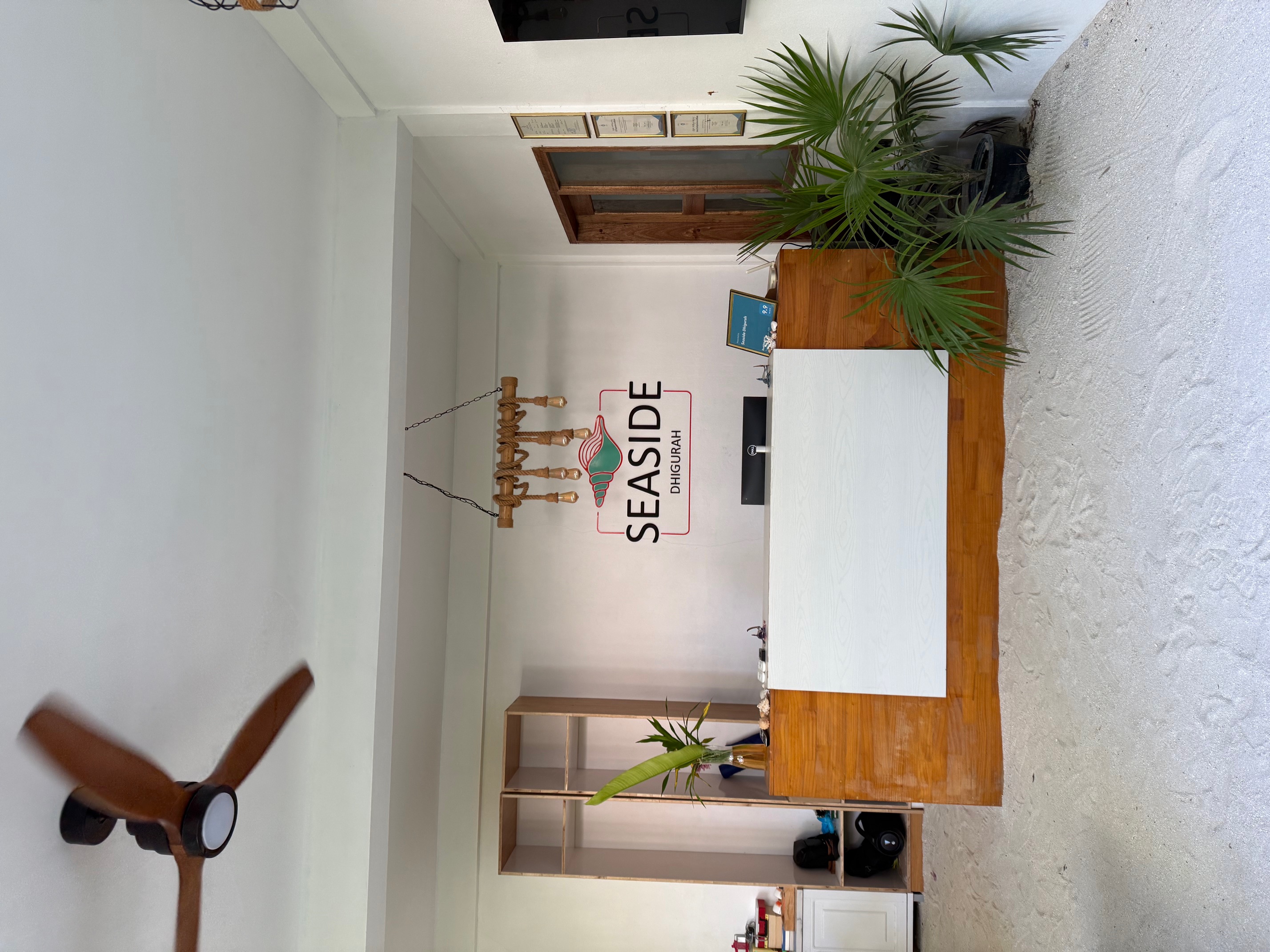 Seaside Dhigurah Hotel