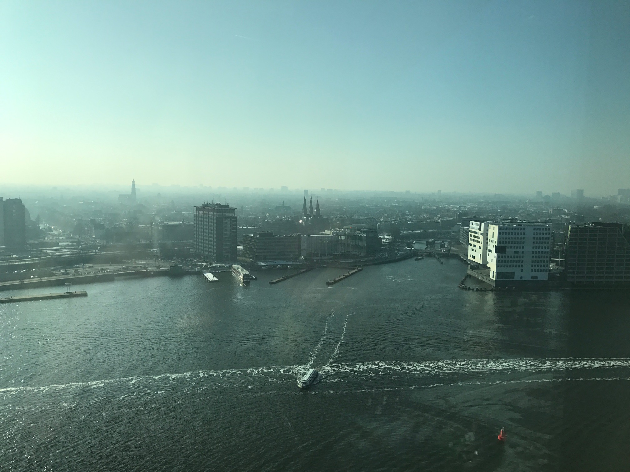 Ausblick vom A'DAM Lookout - Amsterdam von oben