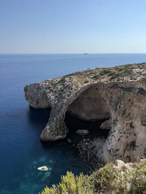 Blick vom Aussichtspunkt auf die Blue Grotto, Malta