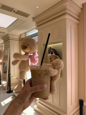 Anfu Road Shanghai – Cafés und Boutiquen