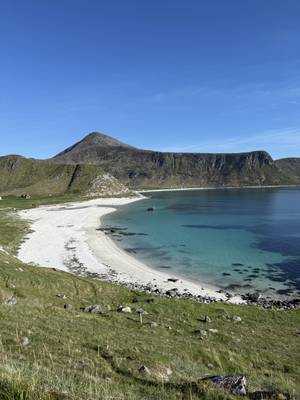 Lofoten - Strand und Berge