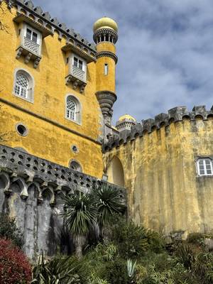 Palácio da Pena Sintra – bunte Fassade des berühmten Märchenschlosses