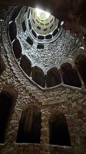 Quinta da Regaleira Sintra – Gärten und verborgene Wege der mystischen Anlage