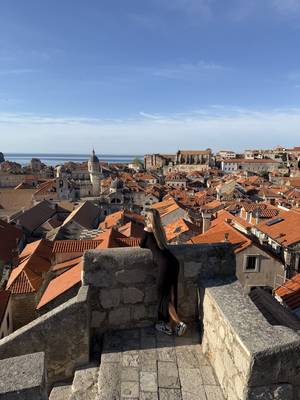 Dubrovnik - rote Dächer der Altstadt mit Adria-Blick