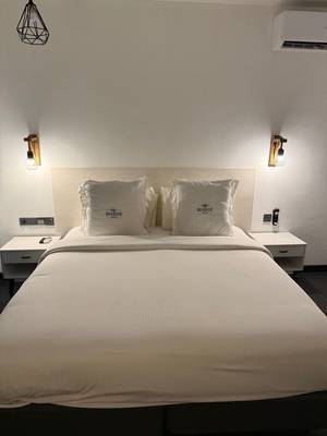 Seaside Dhigurah Hotel