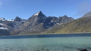 Norwegen Rundreise - Lofoten Ausblick über Fjorde und Berge