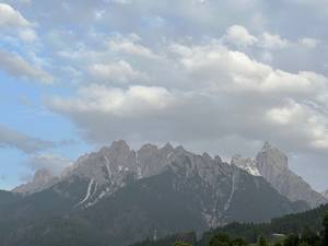 Dolomiten - Felstürme und Berglandschaft